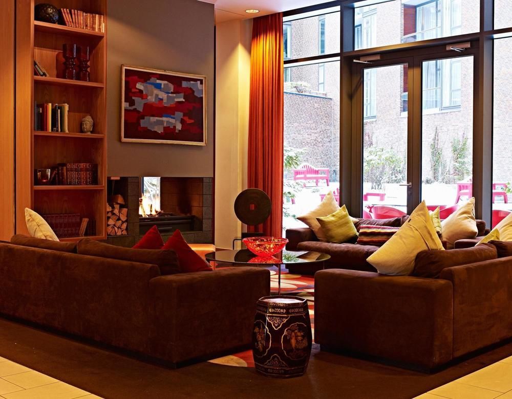 Aparthotel Adina